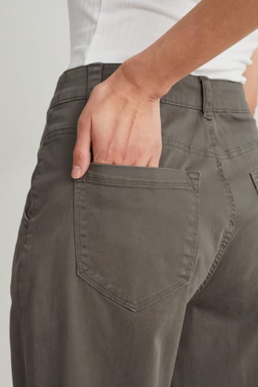 Dámské - Kalhoty chino - mid waist - tapered fit - zelená