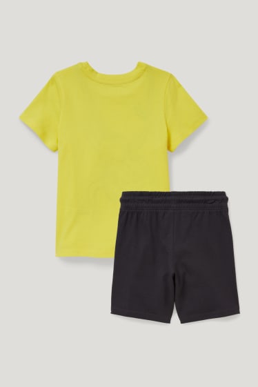 Exclusiv online - Set - tricou cu mânecă scurtă și pantaloni scurți - 2 piese - galben