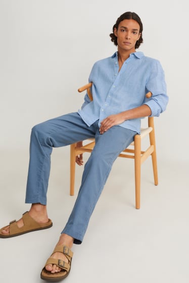 Hommes - Chemise en lin - regular fit - col kent - bleu clair