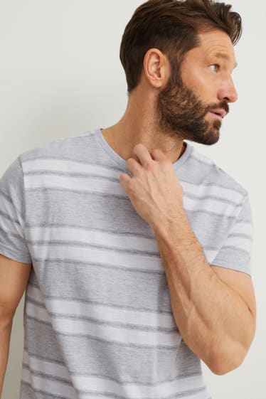 Uomo - Pigiama con pantaloni corti - grigio chiaro melange
