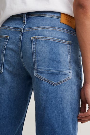 Heren - Korte spijkerbroek - Flex jog denim - LYCRA® - jeansblauw