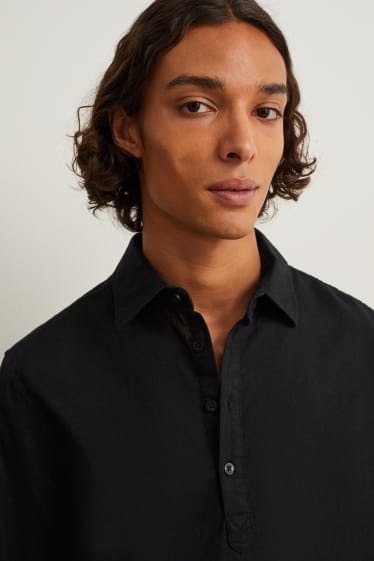 Home - Camisa - regular fit - coll kent - barreja de lli - negre
