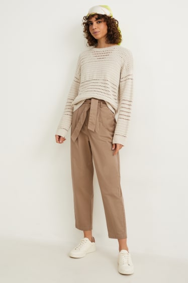 Dámské - Plátěné kalhoty - super high waist - tapered fit - hnědá