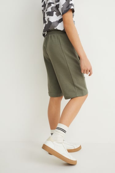 Băieți - Pantaloni scurți trening - verde