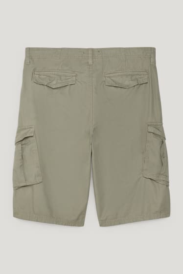 Clockhouse Boys - Cargoshorts - grün