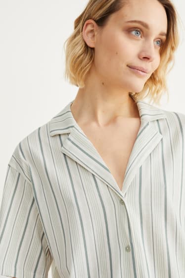 Damen - Pyjama - gestreift - grün