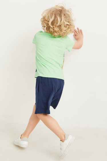 Exklusiv Online - Set - Kurzarmshirt und Sweatshorts - 2 teilig - grün / dunkelblau
