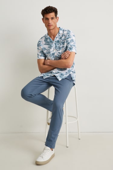 Hombre - Camisa - slim fit - cuello solapa - blanco / azul claro