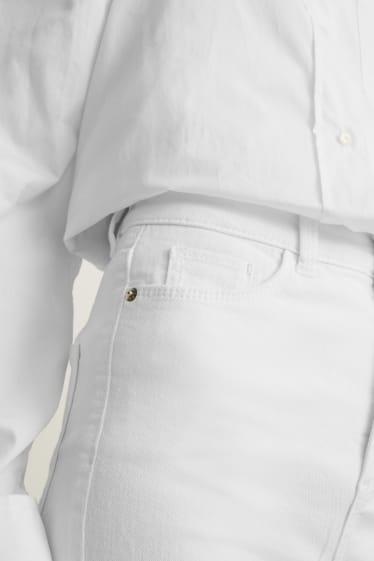 Femei - Slim jeans - talie înaltă - alb
