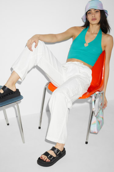 Exklusiv Online - CLOCKHOUSE - Crop Top - grün