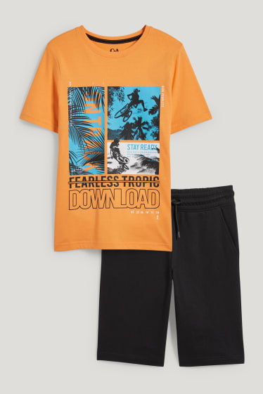 Kids Boys - Set - Kurzarmshirt und Sweatshorts - 2 teilig - orange