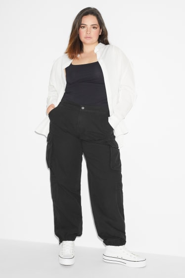 Clockhouse femme - CLOCKHOUSE - pantalon cargo - mid waist - relaxed fit - noir