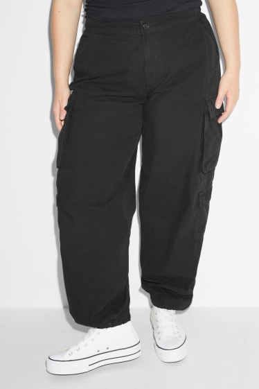 Clockhouse femme - CLOCKHOUSE - pantalon cargo - mid waist - relaxed fit - noir