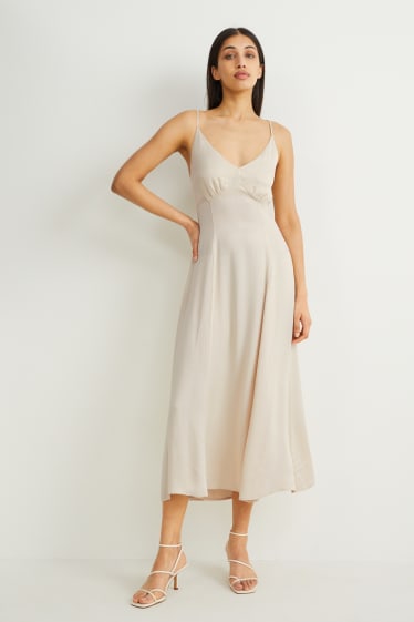 Femmes - Robe évasée - beige clair