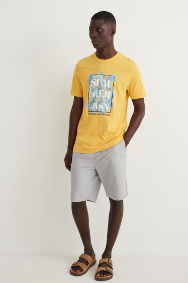 Herren - Shorts - grau