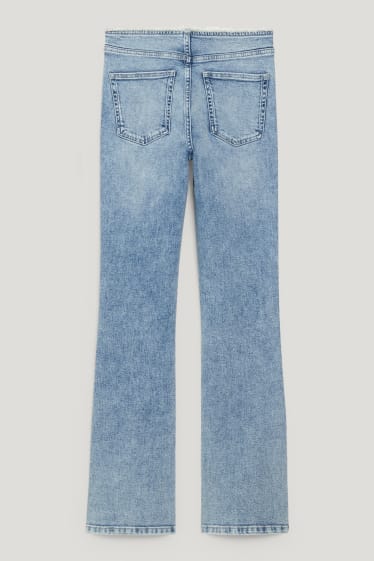 Clockhouse Girls - CLOCKHOUSE - bootcut jeans - niski stan - LYCRA® - dżins-jasnoniebieski