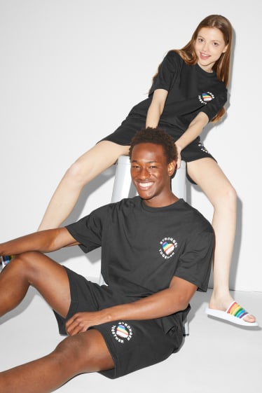 CLOCKHOUSE - T-shirt - unisex - PRIDE - czarny