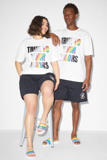CLOCKHOUSE - camiseta - unisex - PRIDE - blanco