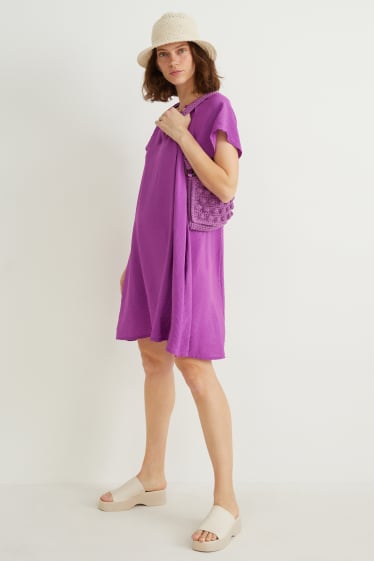 Femmes - Robe évasée - violet