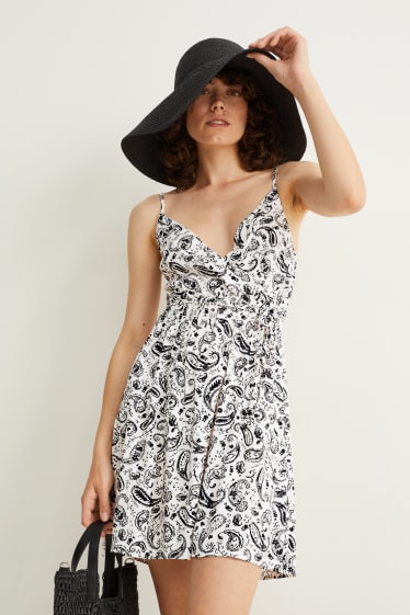 Women - Wrap dress - patterned - white / black