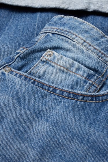 Clockhouse Boys - Korte spijkerbroek - jeanslichtblauw