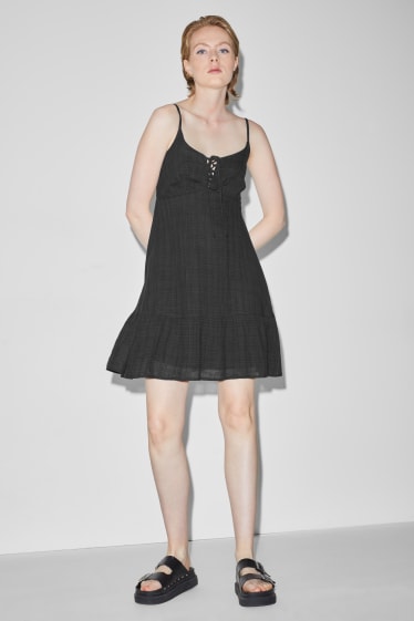 Clockhouse Girls - CLOCKHOUSE - A-Linien Kleid - schwarz