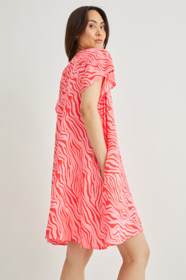 Women - A-line dress - patterned - pink
