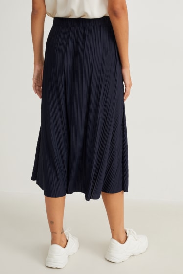 Women - Pleated skirt - dark blue