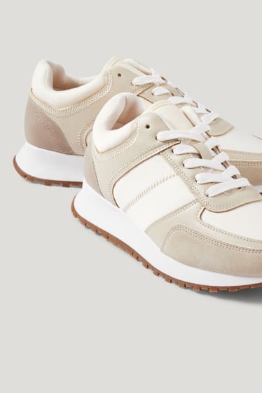 Dames - Sneakers - imitatieleer - licht beige