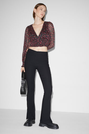 Clockhouse Girls - CLOCKHOUSE - Crop Bluse - geblümt - schwarz