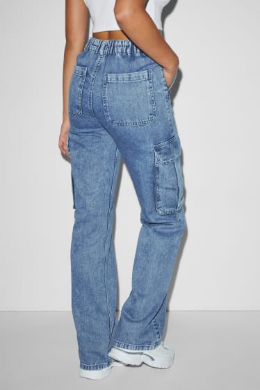 Clockhouse Girls - CLOCKHOUSE - Straight Cargo Jeans - High Waist - jeans-blau