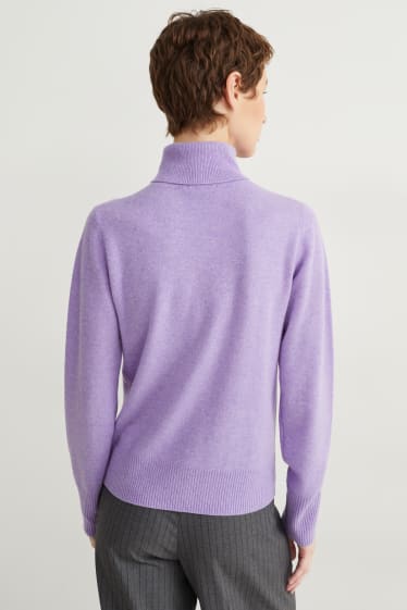 Women - Cashmere polo neck jumper - light violet