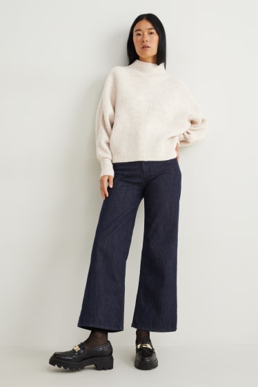 Damen - Pullover mit Stehkragen - hellbeige