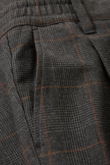 Herren - Chino - Tapered Fit - dunkelgrau