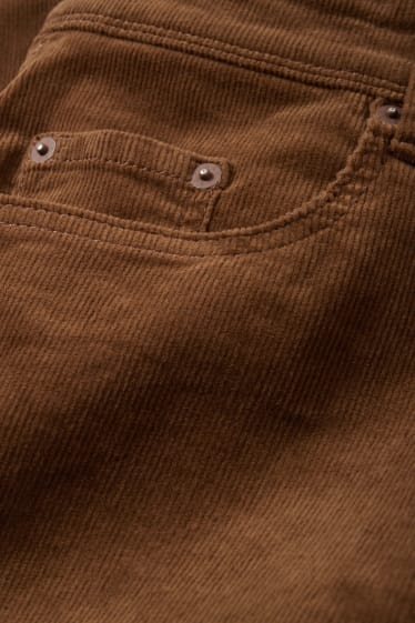 Home - Pantalons de pana - regular fit - marró fosc