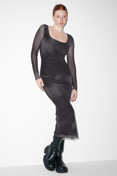 Clockhouse Girls - CLOCKHOUSE - Figurbetontes Kleid - dunkelgrau