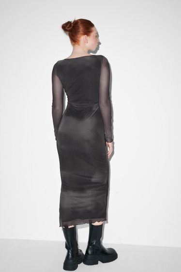 Clockhouse Girls - CLOCKHOUSE - Figurbetontes Kleid - dunkelgrau