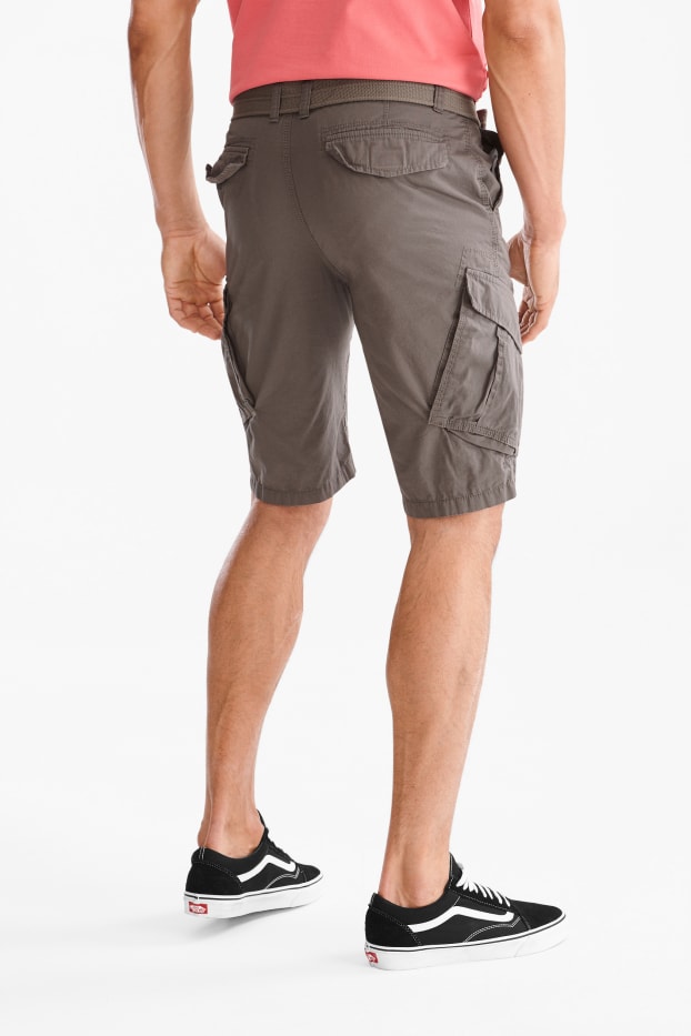 Men - Cargo bermuda shorts with belt - graphite