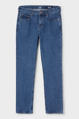 Jean regular pour homme le vetement intemporel chez C A