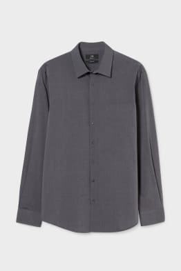 Camisa d’oficina - regular fit - coll kent - planxat fàcil