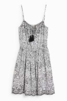Vestidos playeros tallas shop grandes c&a