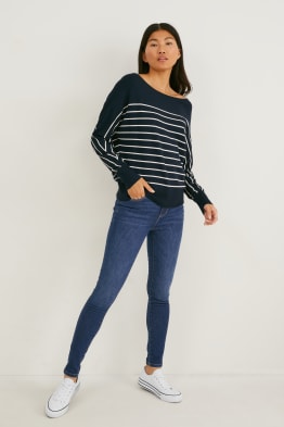 Skinny jeans - mid-rise waist - LYCRA®