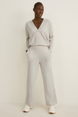 Knitted trousers