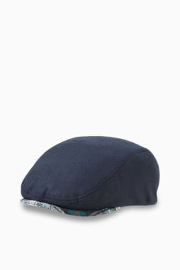 Gorra ampla amb visera