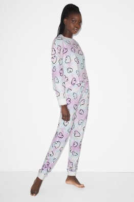 C and a pyjama shop
