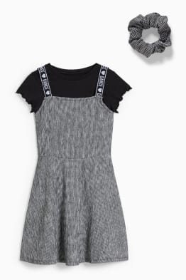 Ensemble - T-shirt, robe et chouchou - 3 pièces