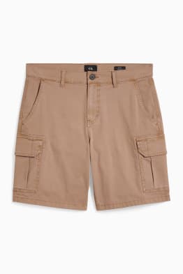 Pantalon corto deals hombre c&a