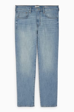 The straight top fit c&a