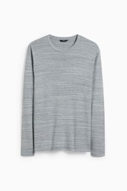 Camisetas manga hotsell larga hombre c&a
