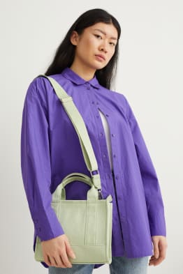 Bag with detachable bag strap